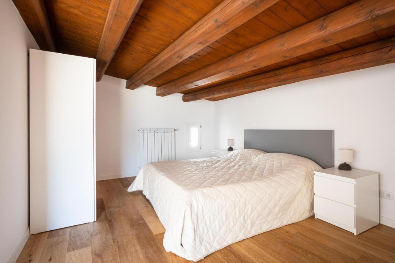 Casa Azzurra - Palazzo Del Buonpastore Palermo Kültér fotó